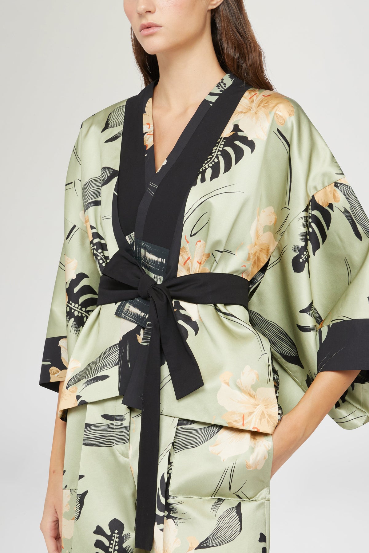 Kimono Ibiscus Print