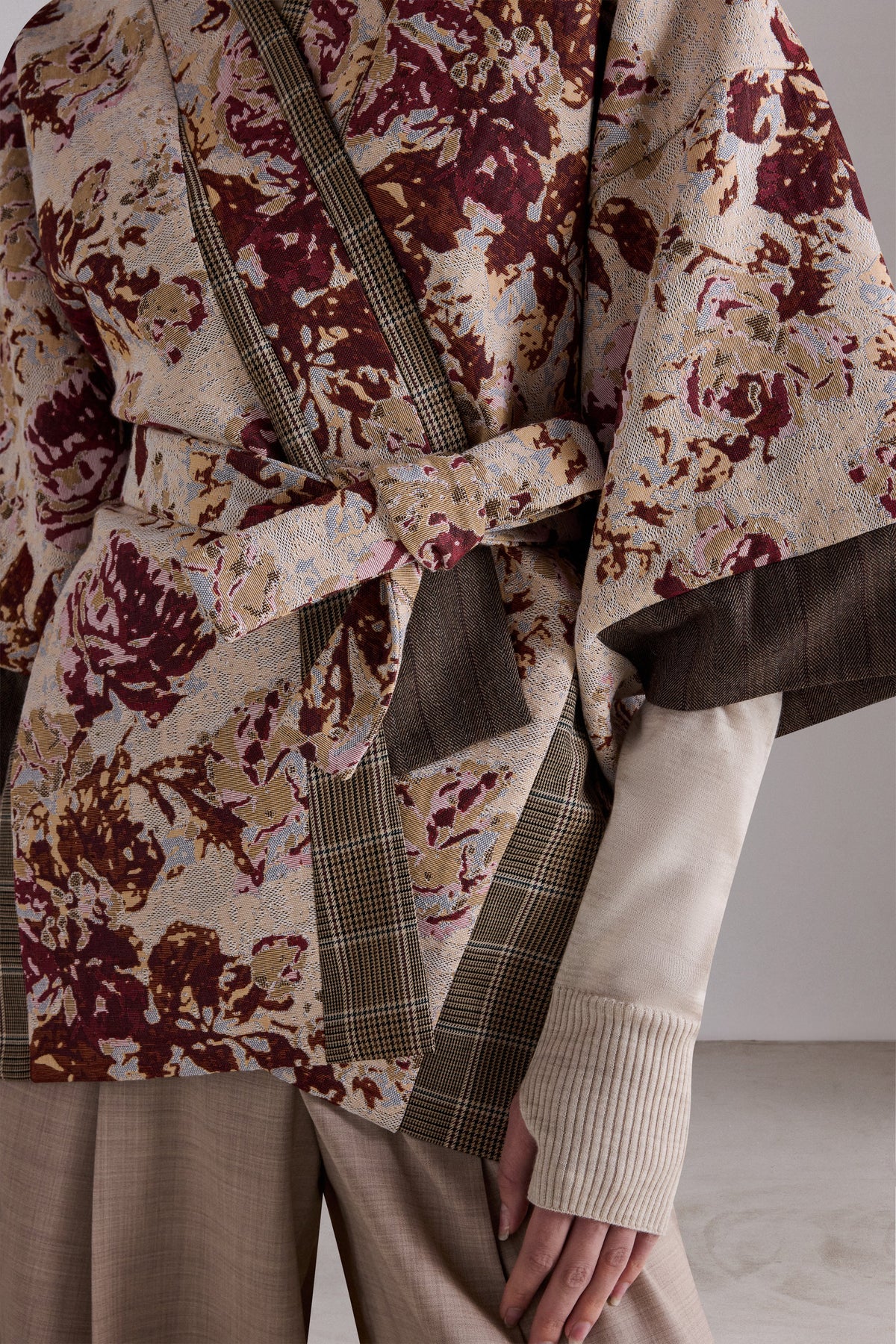 Rose Jacquard Kimono