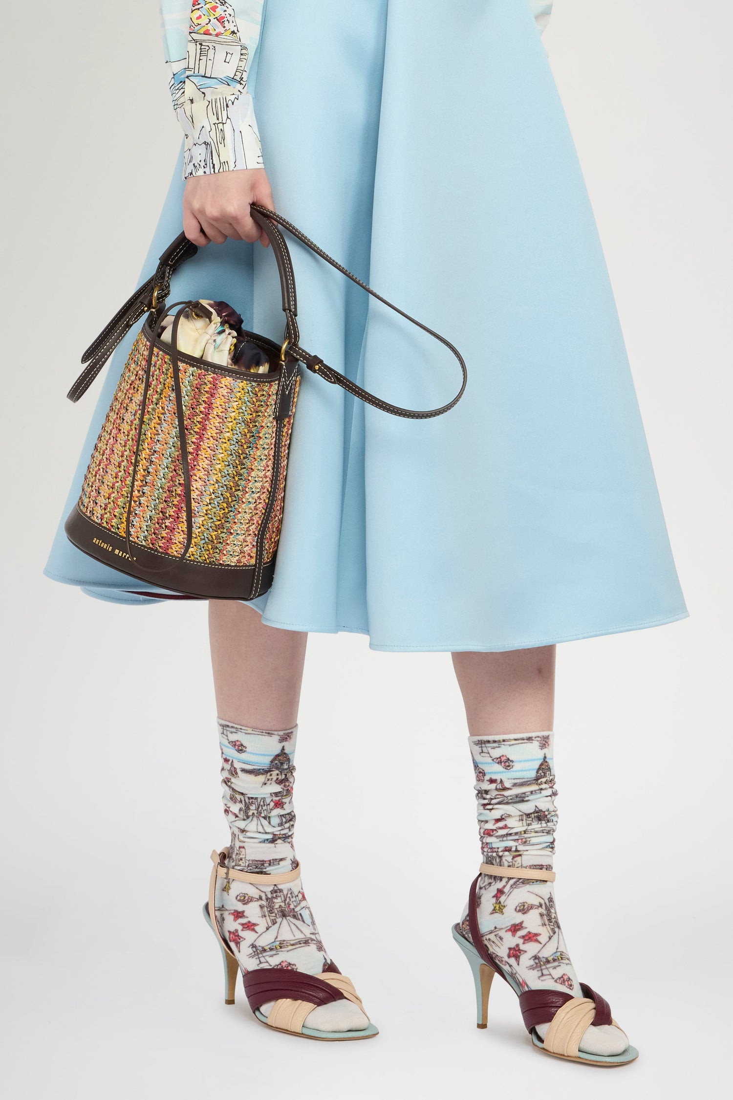 Raffia Bucket Bag with Multicolour Geometric Pattern