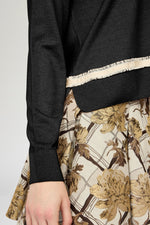 Cashmere V-Neck Sweater with Ecru Insert