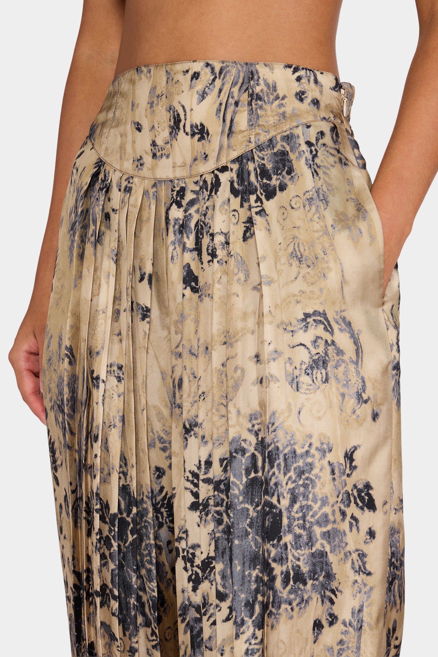 Gold Tapestry Harem Pants