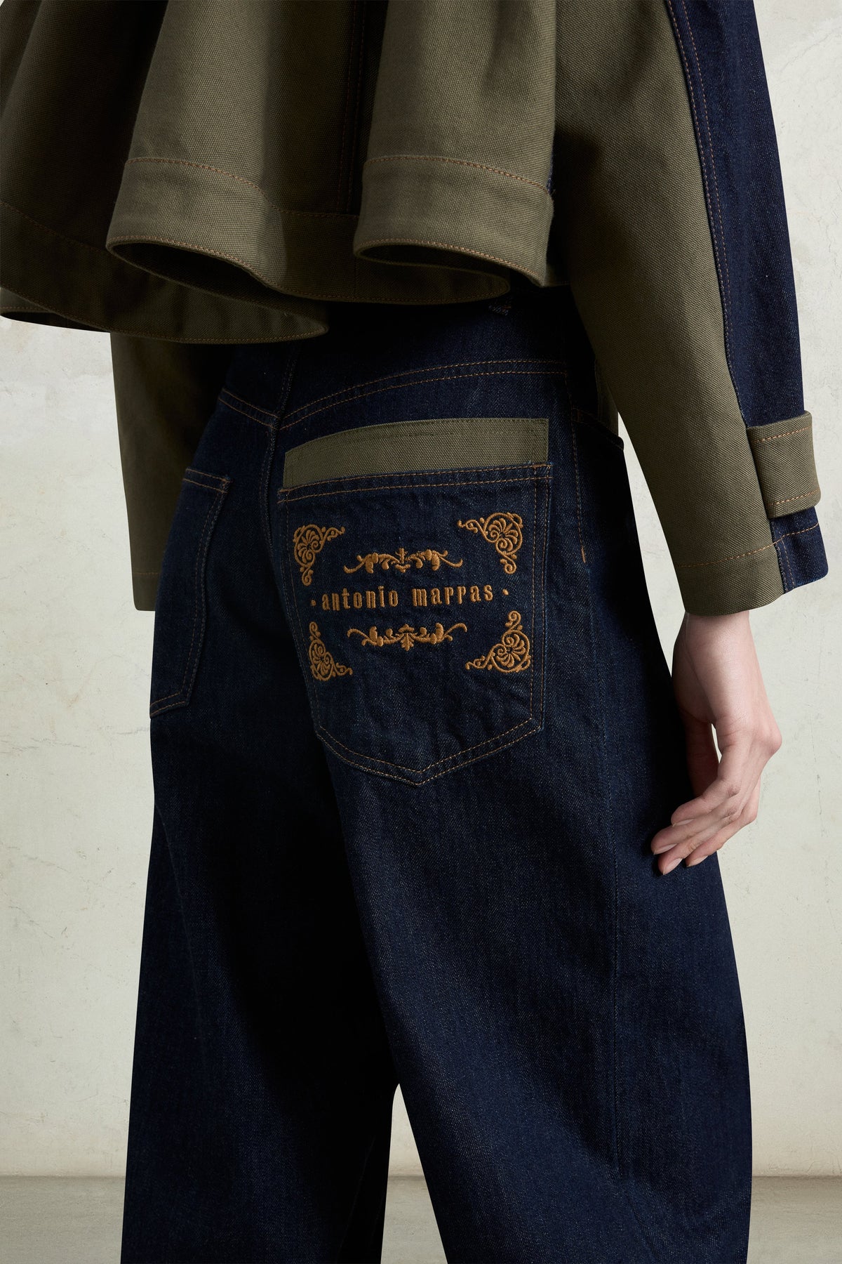 Loose 5-Pocket Trousers