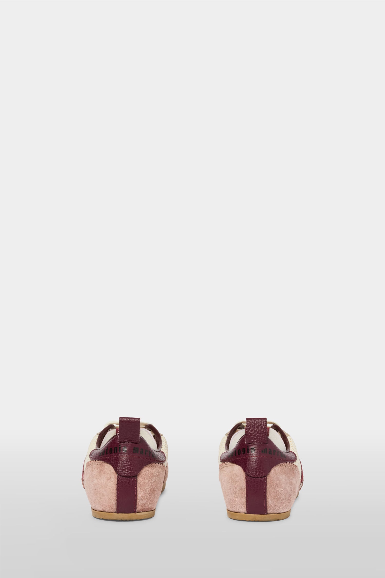 LolLove Net Sneakers