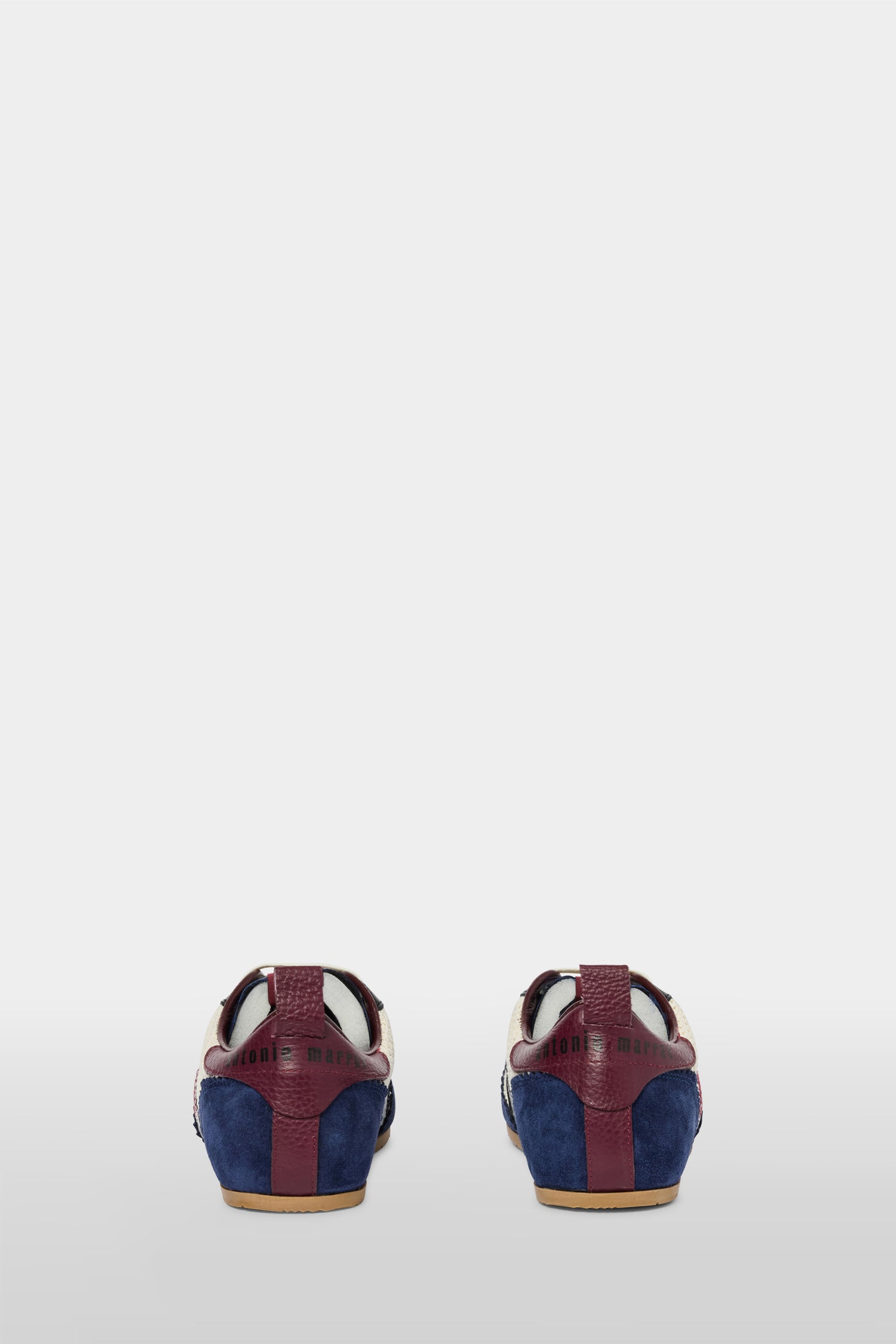 LolLove Net Sneakers