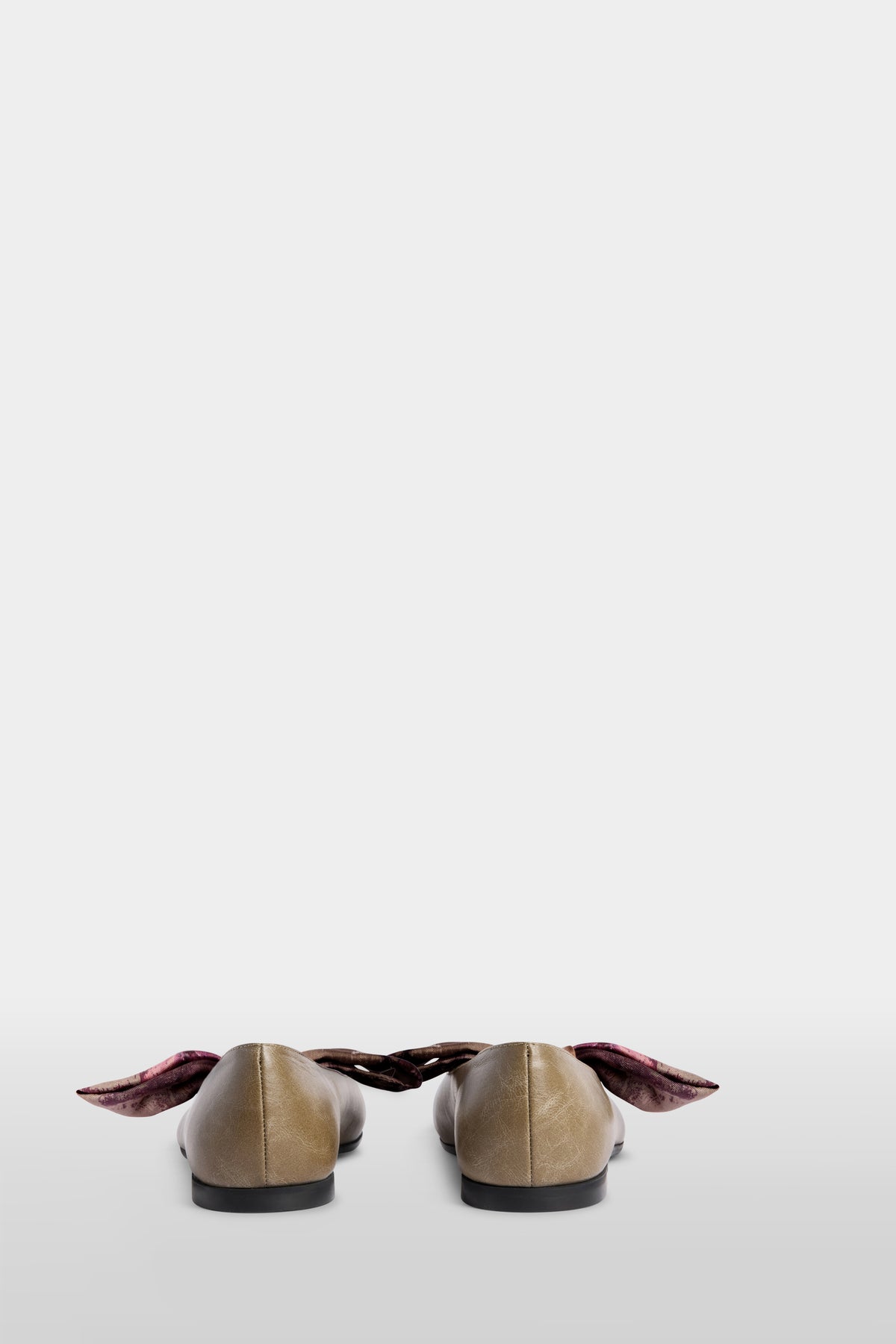 Bow Ballet Flats