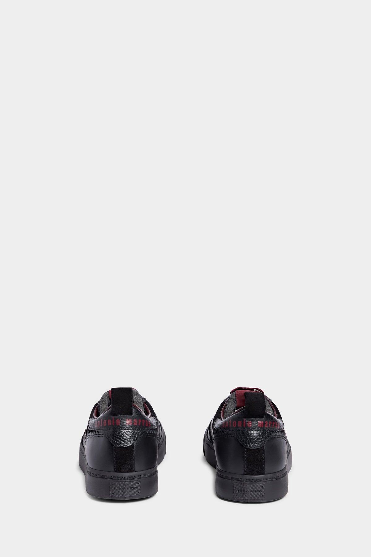 Black Cassetta Sneakers